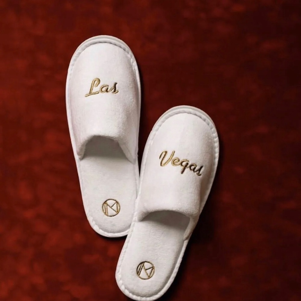 Nomad PARK MGM Casino Resort Las Vegas Mens (Womens Large) Unisex Hotel Slippers